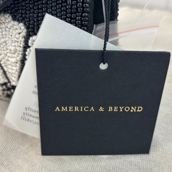America and Beyond Beaded Clutch/Crossbody - Black, White and Floral - Picture 8 of 13